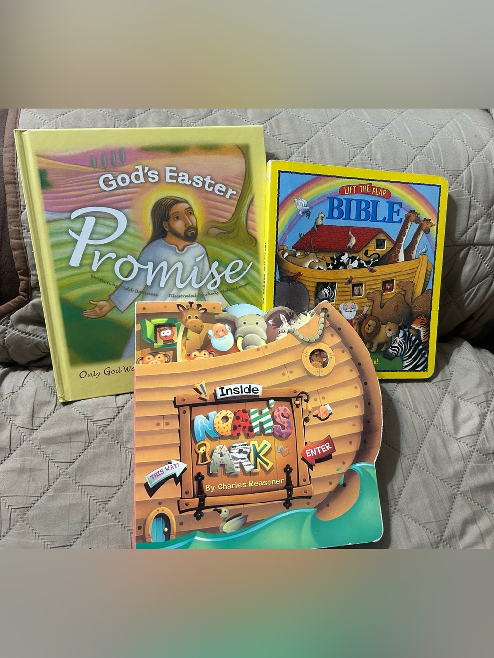 Children's Used Book Bundle - Kids' Books - Storybooks & Classics - Lot   K4